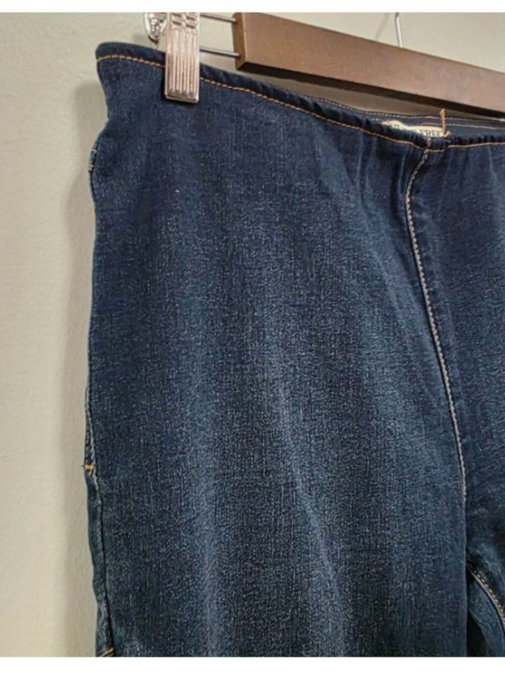 We The Free Curvy Last Dance Jeans Low Rise Flare Dark Wash Raw Hem Pull On - Picture 8 of 14